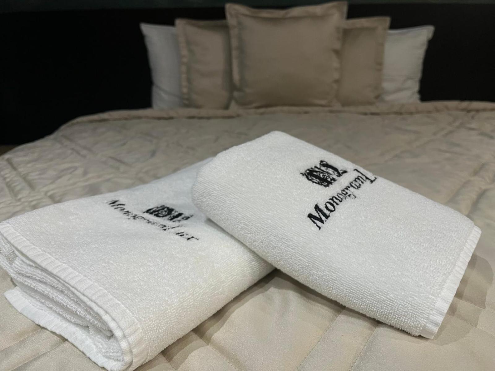 Monogramlux Hotell Indija Exteriör bild